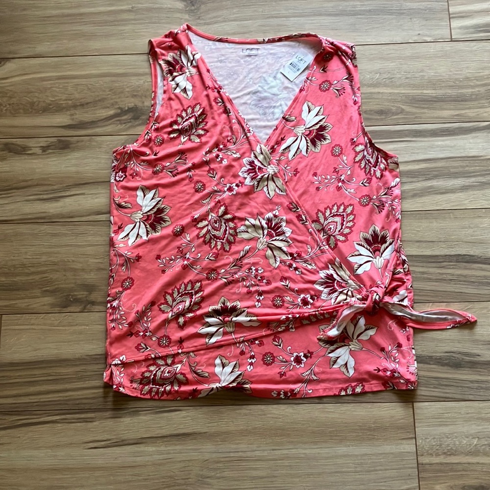Loft sleeveless faux wrap salmon with darker salmon white and tan print.